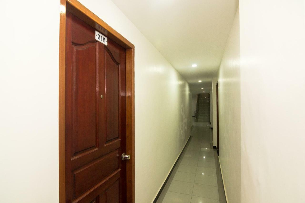 Oyo 1223 Hotel Bahari Batam Zewnętrze zdjęcie